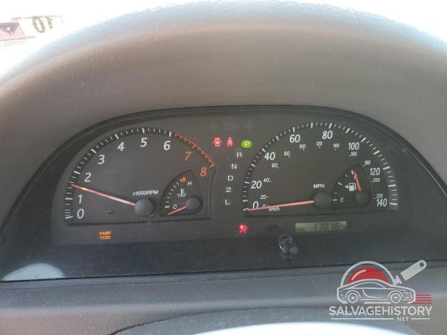 4T1BE32K64U917156 2004 TOYOTA CAMRY photo no. 9