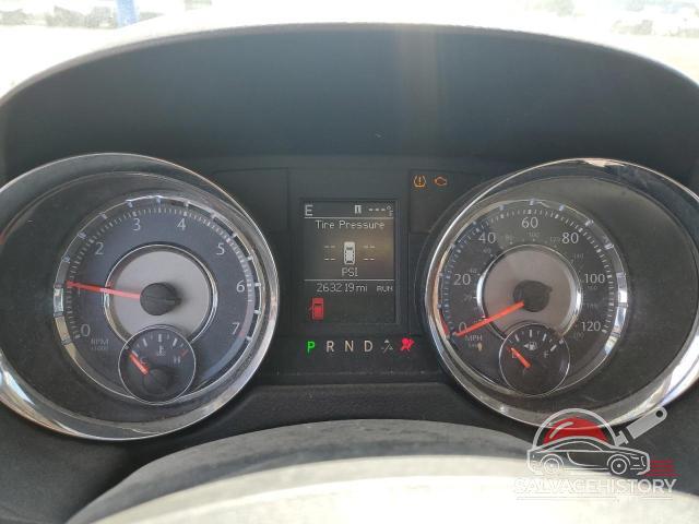2A4RR8DG0BR690094 2011 CHRYSLER MINIVAN photo no. 9