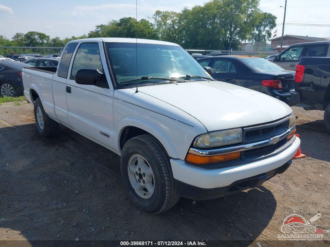1GCDT19W728260308 2002 CHEVROLET S-10 photo no. 1
