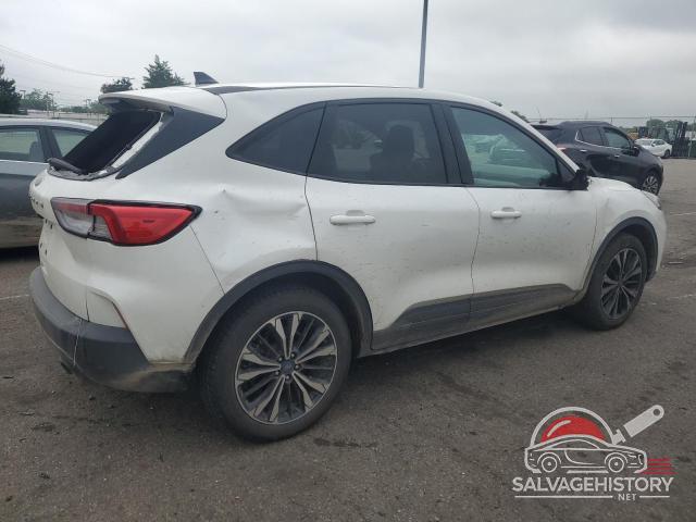 1FMCU0G62NUB34886 2022 FORD ESCAPE photo no. 3