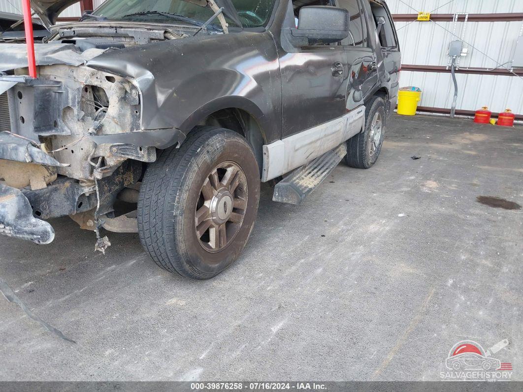 1FMPU15L64LB86851 2004 FORD EXPEDITION photo no. 6