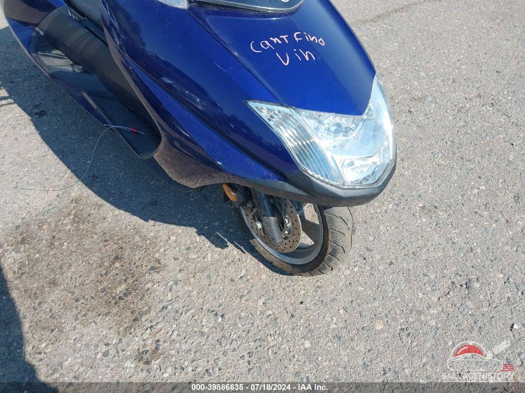 JYASG18Y56A001115 2006 YAMAHA CP250 photo no. 6