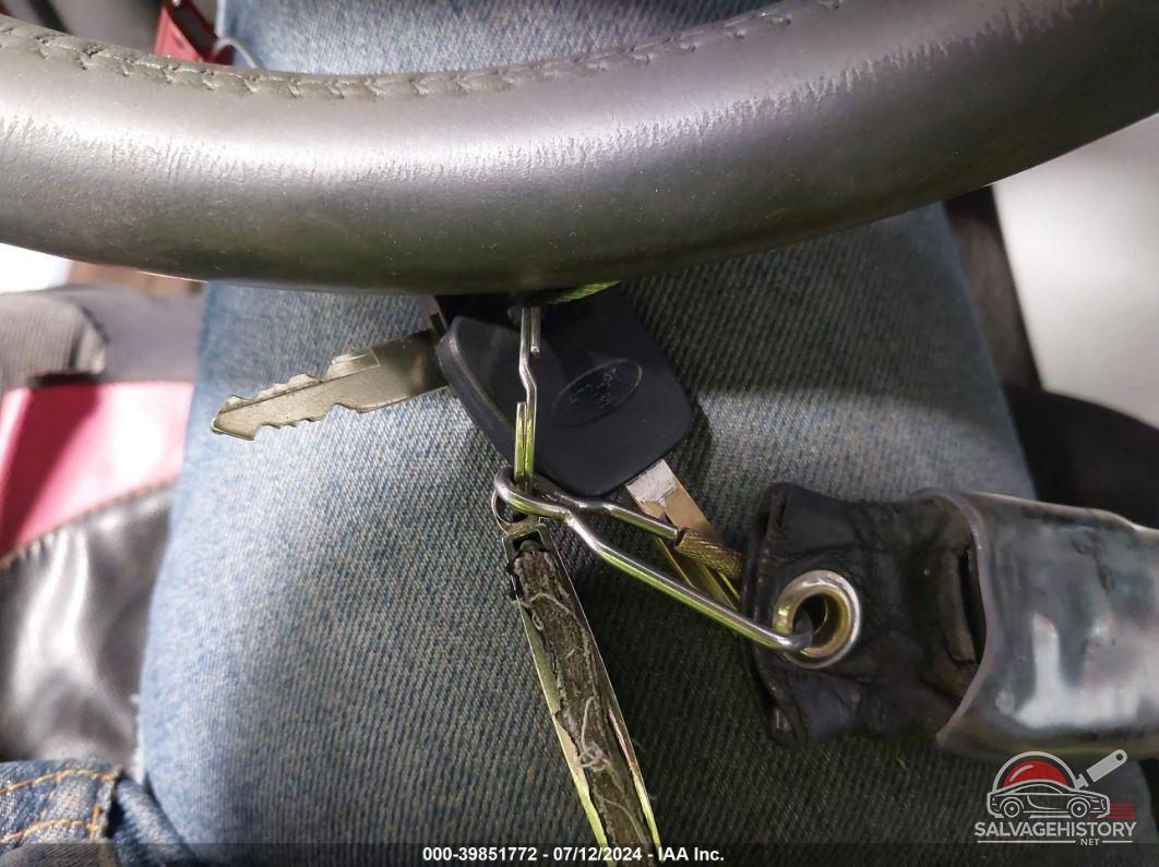 1FTRW07612KA12472 2002 FORD F150 photo no. 11