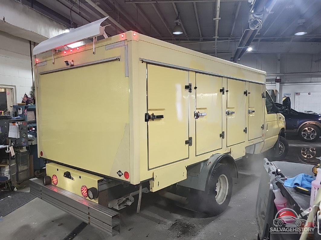 1FDXE4FN6MDC34180 2021 FORD E-450 CUTAWAY photo no. 8