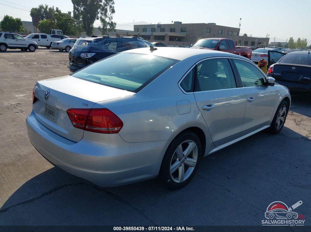 1VWAT7A32FC119704 2015 VOLKSWAGEN PASSAT photo no. 4