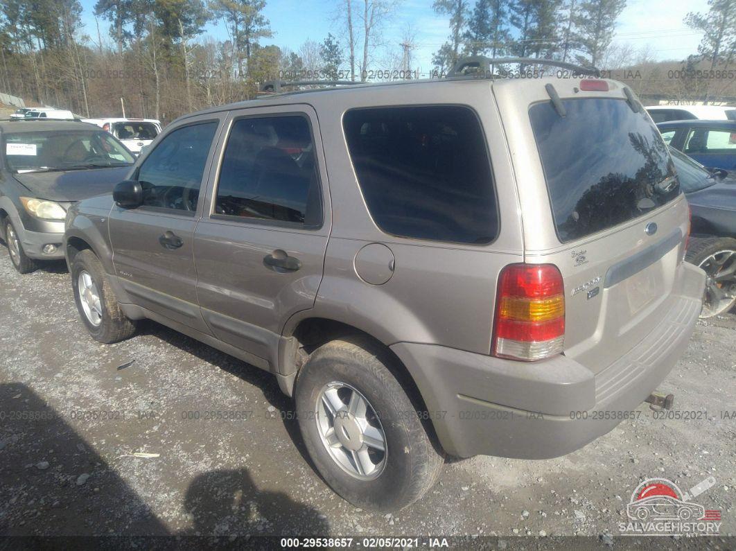 1FMYU03181KC55704 2001 FORD ESCAPE photo no. 3