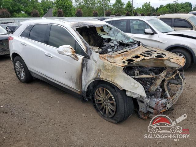 1GYKNDRS9JZ130727 2018 CADILLAC XT5 photo no. 4