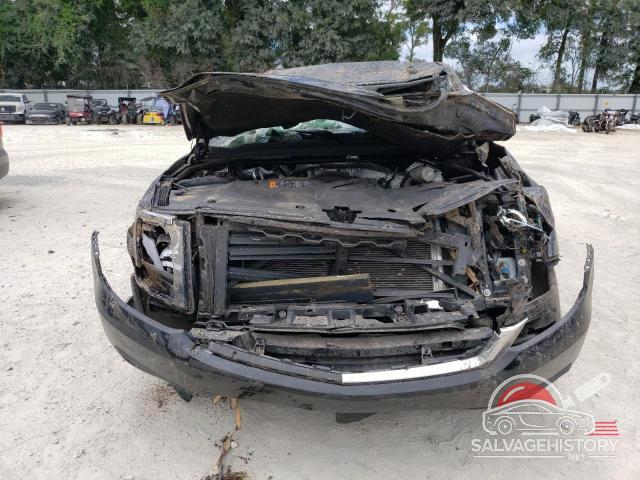 1GNSKBKC2HR302412 2017 CHEVROLET TAHOE photo no. 5