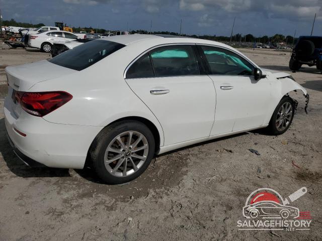 WDD3G4FB6KW027167 2019 MERCEDES-BENZ A-CLASS photo no. 3