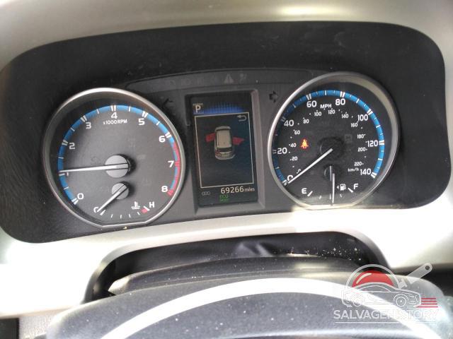 2T3ZFREV0JW484148 2018 TOYOTA RAV4 photo no. 9