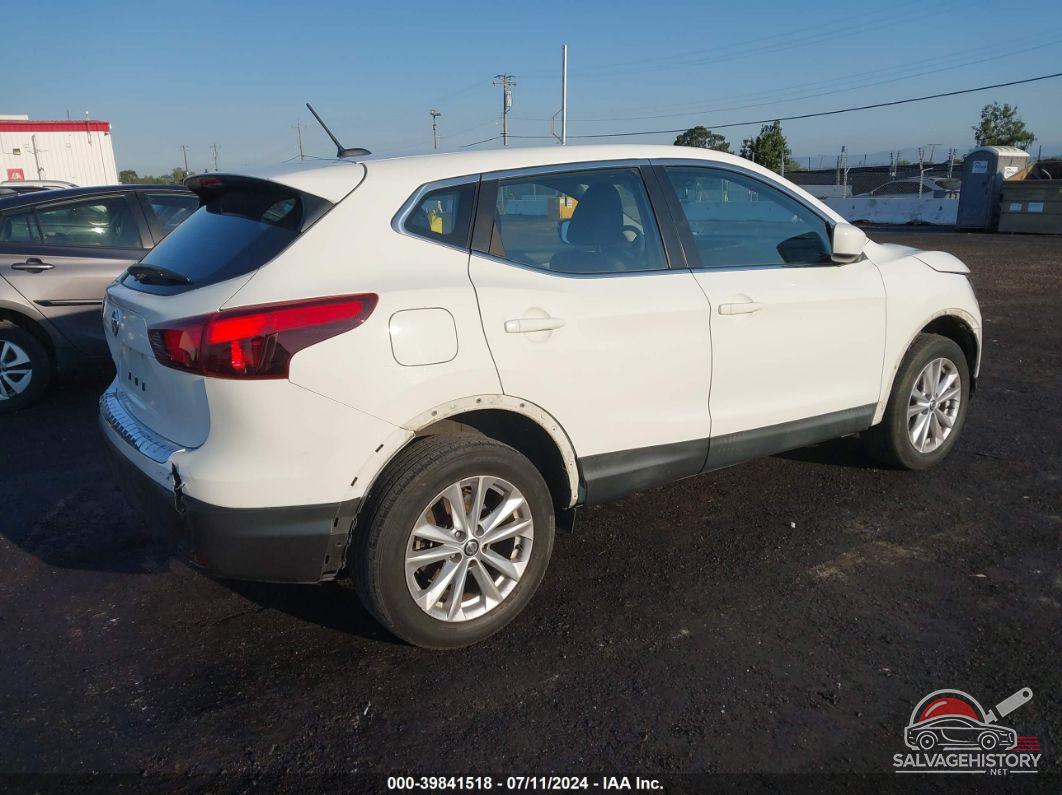 JN1BJ1CP2KW223762 2019 NISSAN ROGUE SPORT photo no. 4