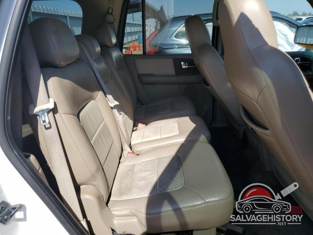 1FMFU18575LA23085 2005 FORD EXPEDITION photo no. 11