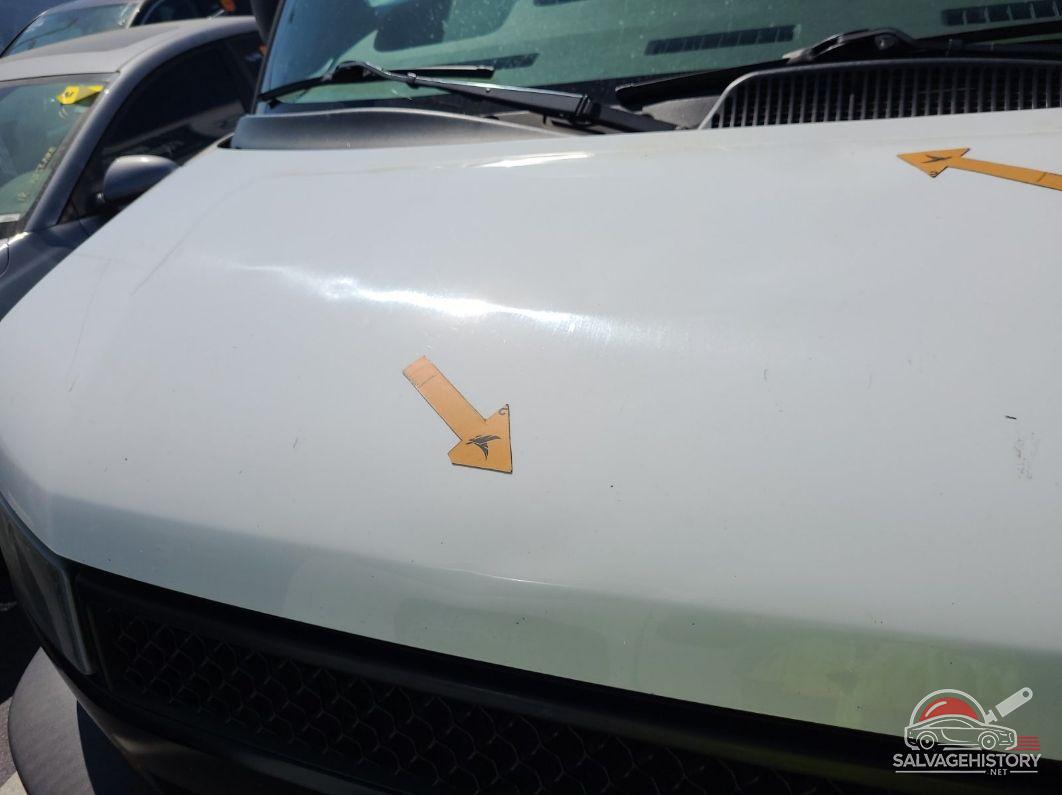 1GCWGAFP6K1247830 2019 CHEVROLET EXPRESS 2500 photo no. 8