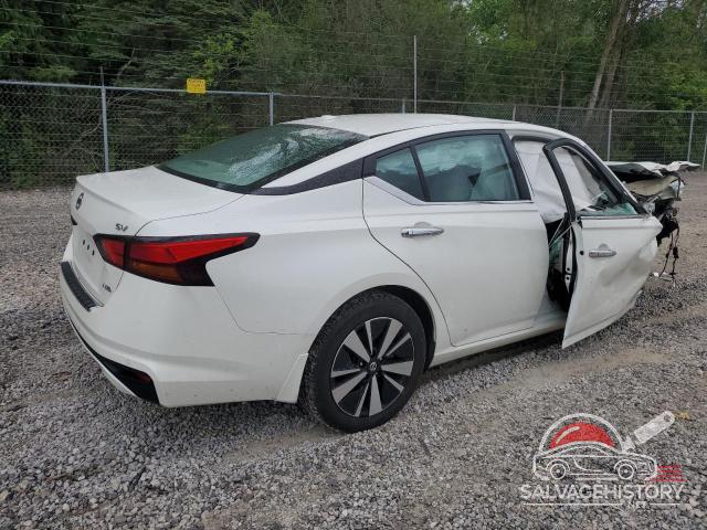 1N4BL4DW1MN354985 2021 NISSAN ALTIMA photo no. 3
