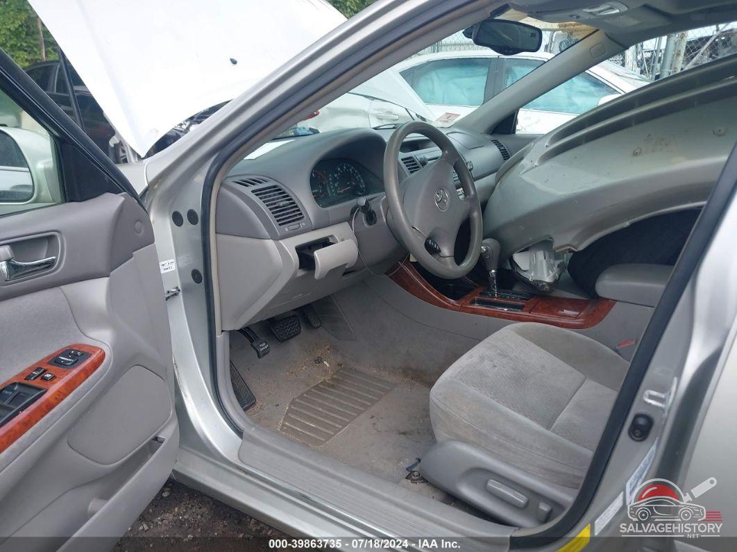 4T1BE30K53U185443 2003 TOYOTA CAMRY photo no. 5