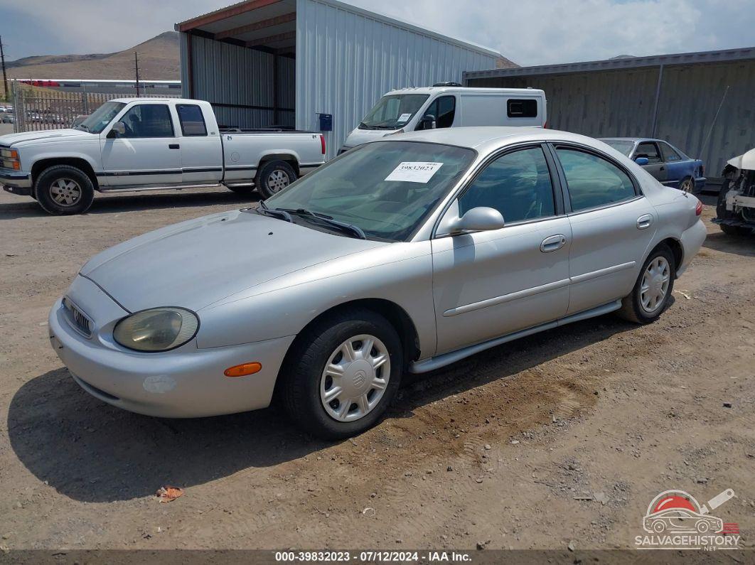 1MEFM50U2WG600693 1998 MERCURY SABLE photo no. 2