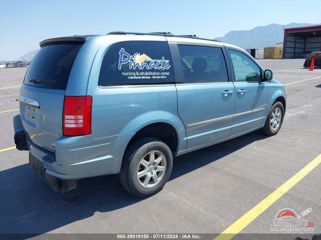 2A4RR5D18AR319483 2010 CHRYSLER TOWN & COUNTRY photo no. 4