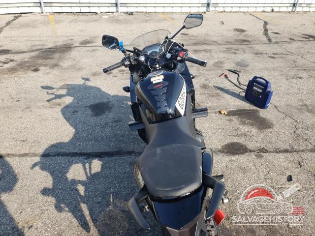 MLHPC446XF5201540 2015 HONDA CBR CYCLE photo no. 6