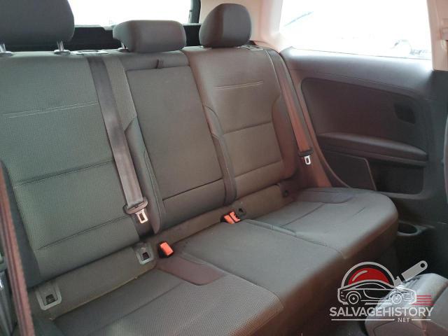 3VW817AU5FM023898 2015 VOLKSWAGEN GOLF photo no. 10