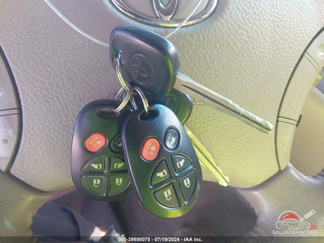 5TDZK22C17S091534 2007 TOYOTA SIENNA photo no. 11