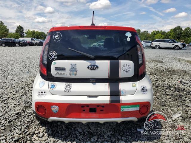 KNDJP3A52H7412094 2017 KIA SOUL photo no. 6