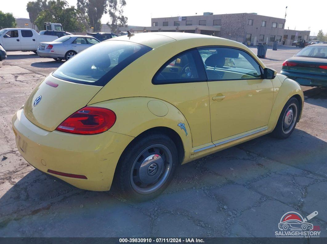 3VWJP7AT2CM640341 2012 VOLKSWAGEN BEETLE photo no. 4