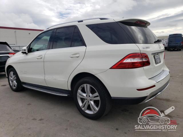 4JGDA5HB9DA121431 2013 MERCEDES-BENZ M-CLASS photo no. 2