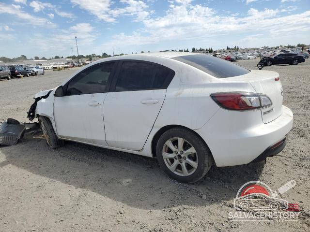 JM1BL1VF0B1402777 2011 MAZDA 3 photo no. 2