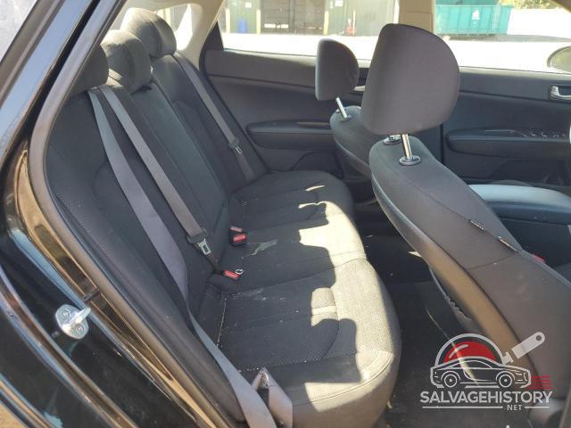 KNAGT4L30G5104145 2016 KIA OPTIMA photo no. 10