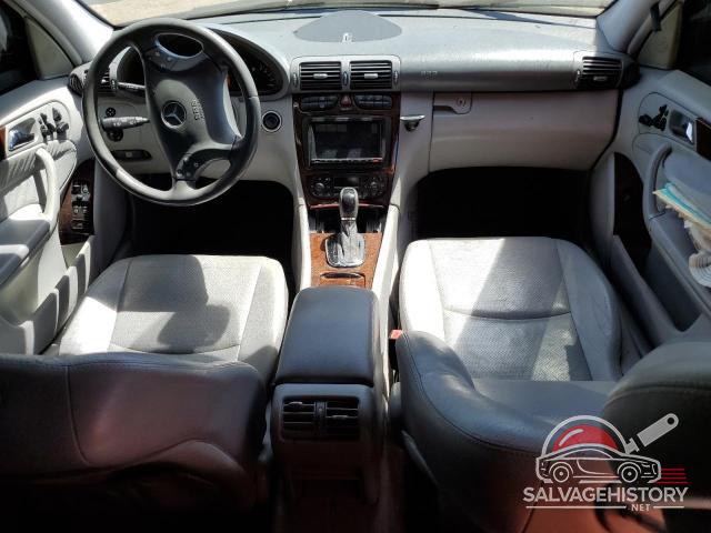 WDBRF64J71F057644 2001 MERCEDES-BENZ C-CLASS photo no. 8