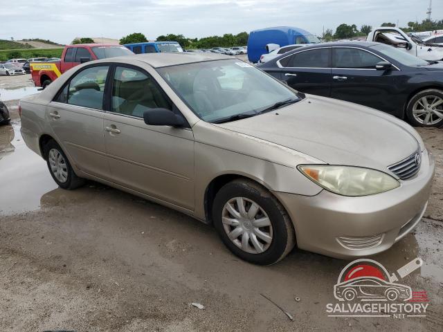 4T1BE32KX5U949335 2005 TOYOTA CAMRY photo no. 4