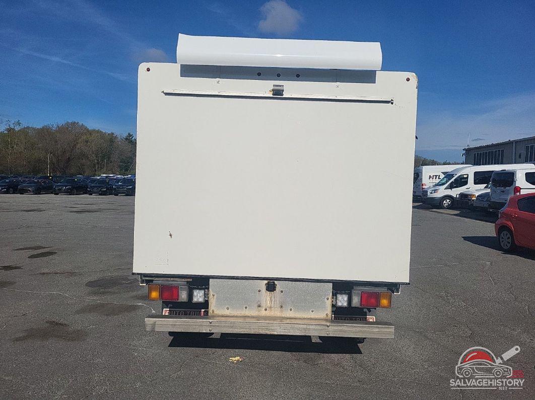 54DC4W1B8HS800349 2017 ISUZU NPR HD GAS REG photo no. 8
