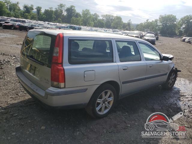 YV1SW59V842407586 2004 VOLVO V70 photo no. 3