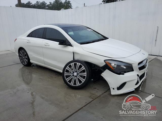 WDDSJ4GB2HN410338 2017 MERCEDES-BENZ CLA-CLASS photo no. 4