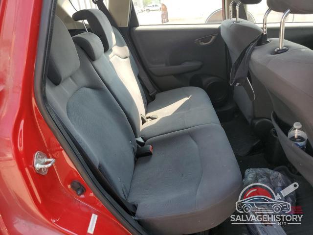 JHMGE8H3XCC033439 2012 HONDA FIT photo no. 10