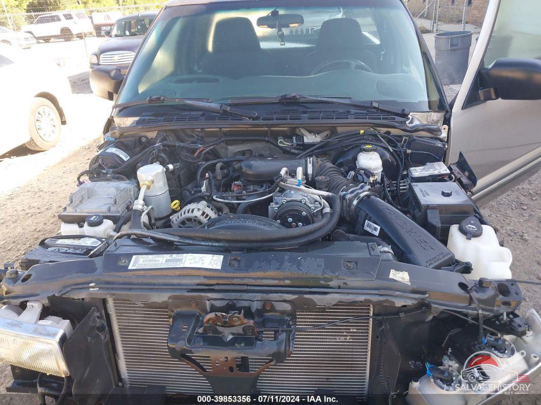 1GCCS19X238252545 2003 CHEVROLET S-10 photo no. 10