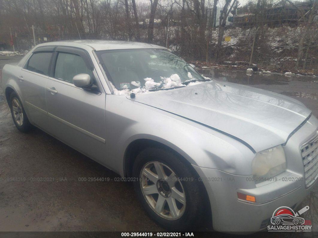 2C3JA53G25H561668 2005 CHRYSLER 300 photo no. 19