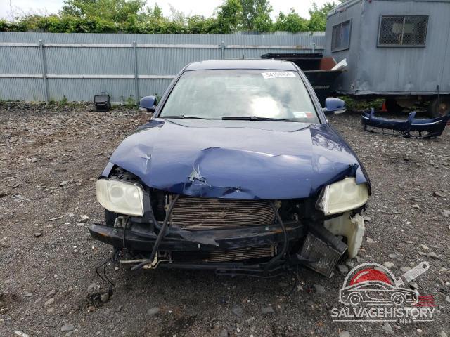 WVWPD63BX4E299718 2004 VOLKSWAGEN PASSAT photo no. 5