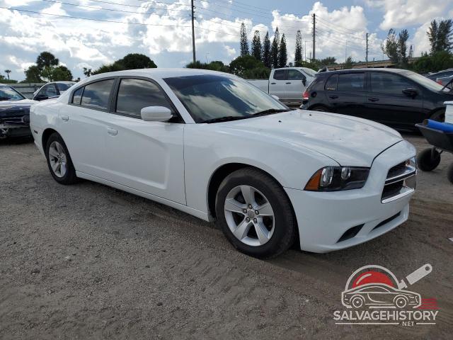 2C3CDXBG8DH624834 2013 DODGE CHARGER SE photo no. 4