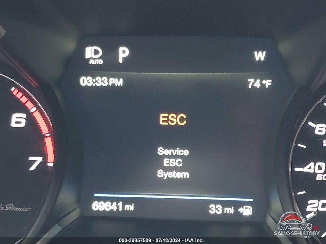 ZASFAKNN0J7B81432 2018 ALFA ROMEO STELVIO photo no. 7