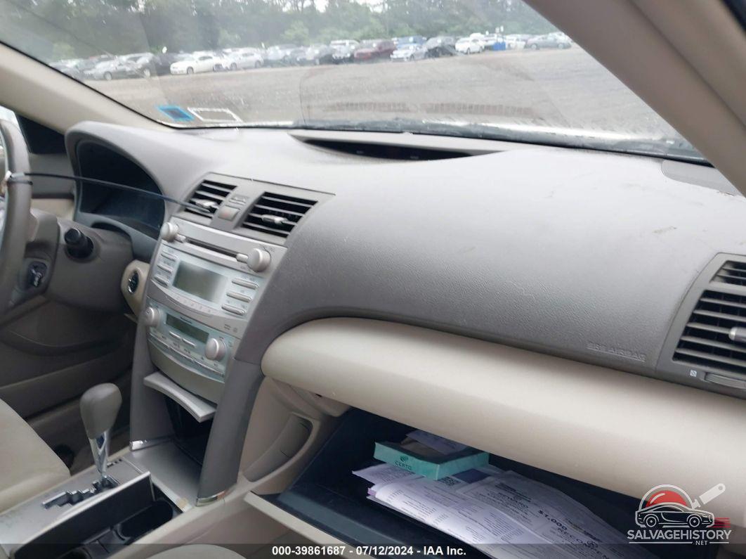4T1BB46K68U048699 2008 TOYOTA CAMRY HYBRID photo no. 5