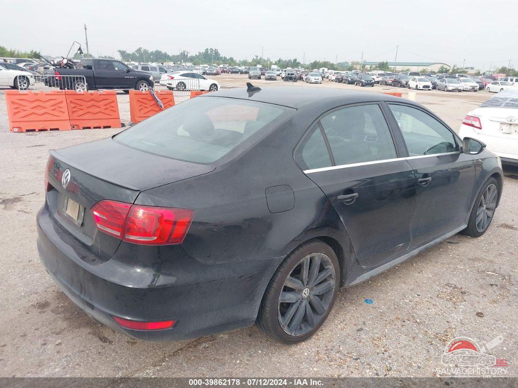 3VW4T7AJ0EM387952 2014 VOLKSWAGEN JETTA photo no. 4