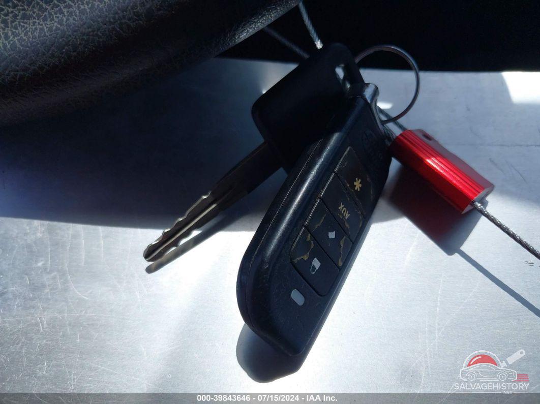 3N1BC1CP5CK803353 2012 NISSAN VERSA photo no. 11