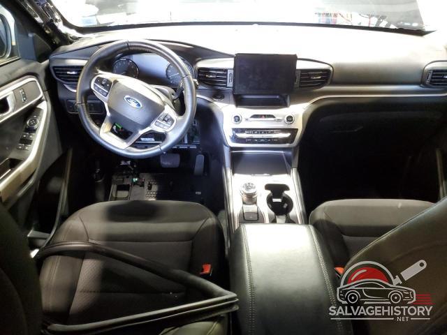 1FMSK8DH1NGB67592 2022 FORD EXPLORER photo no. 8