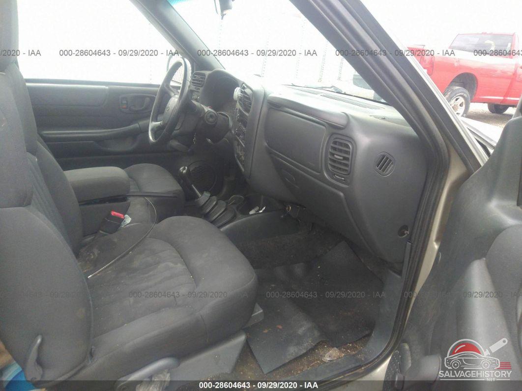 1GCCS14H138115466 2003 CHEVROLET S-10 photo no. 5