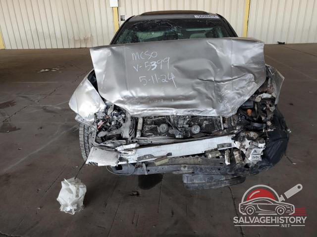 JN1DA31A92T325399 2002 NISSAN MAXIMA photo no. 5