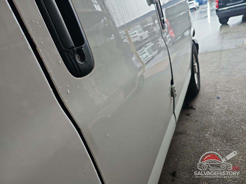 1GCWGAFG2K1243032 2019 CHEVROLET EXPRESS G2500 photo no. 10