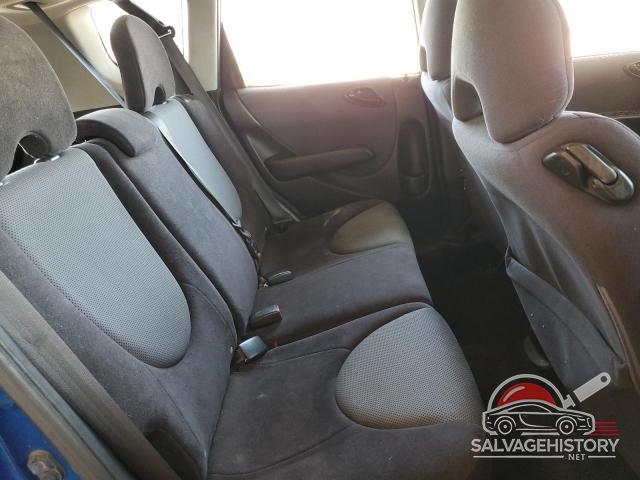 JHMGD38688S016068 2008 HONDA FIT photo no. 10