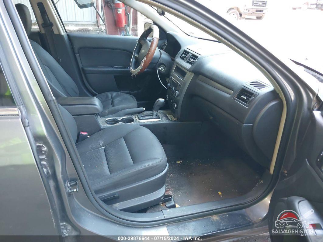 3FAHP0HA2AR135046 2010 FORD FUSION photo no. 5