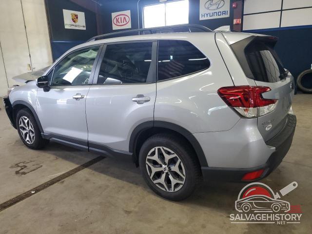 JF2SKAGC7KH435256 2019 SUBARU FORESTER photo no. 2